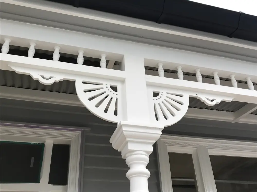 New fretwork brackets and post capital on a Mt Eden villa verandah