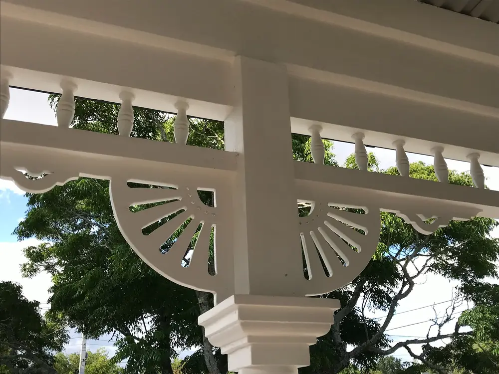 Fretwork bracket and frieze on a restored Mt Eden villa