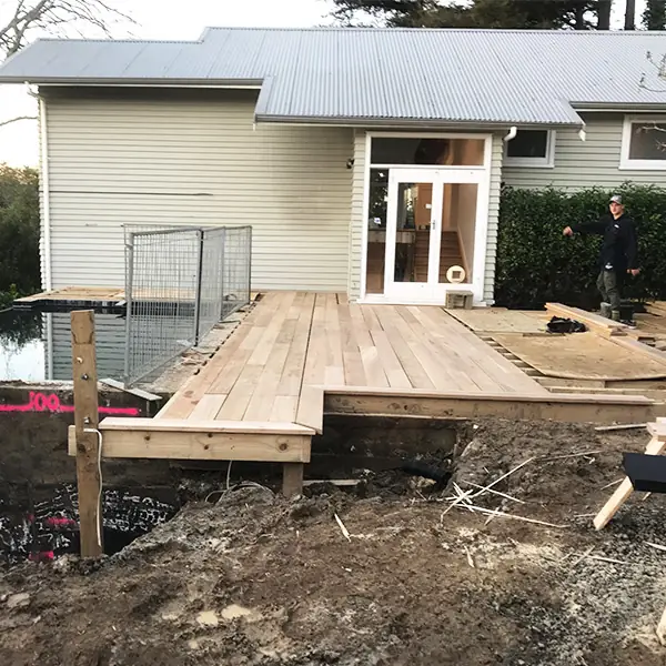 Hardwood decking being laid at a Remuera bungalow